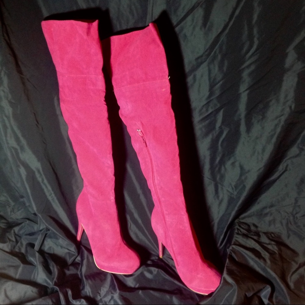 AmiClub Wear Fuschia OTK Platform heels